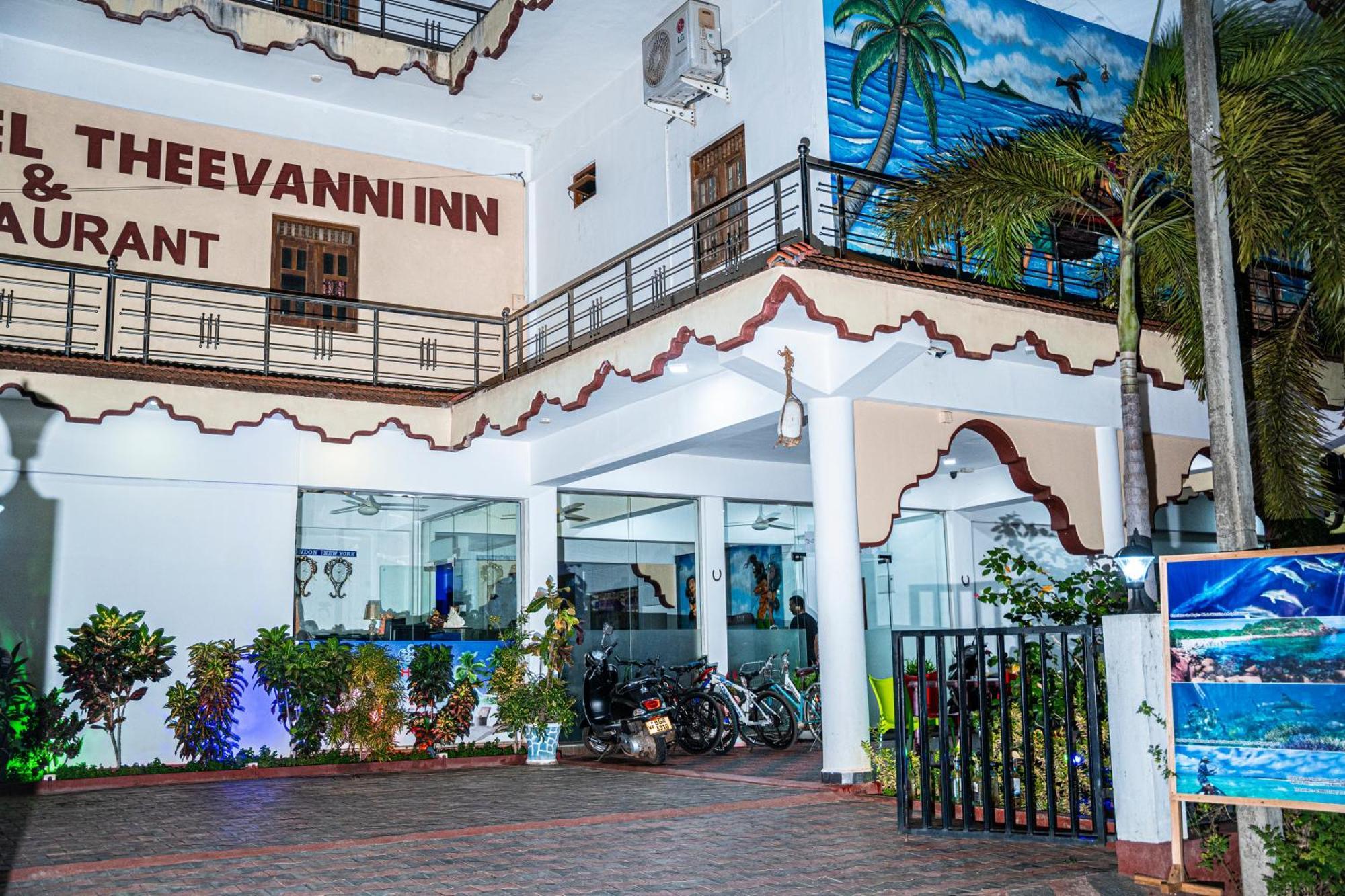 Theevanni Resort Trincomalee Extérieur photo