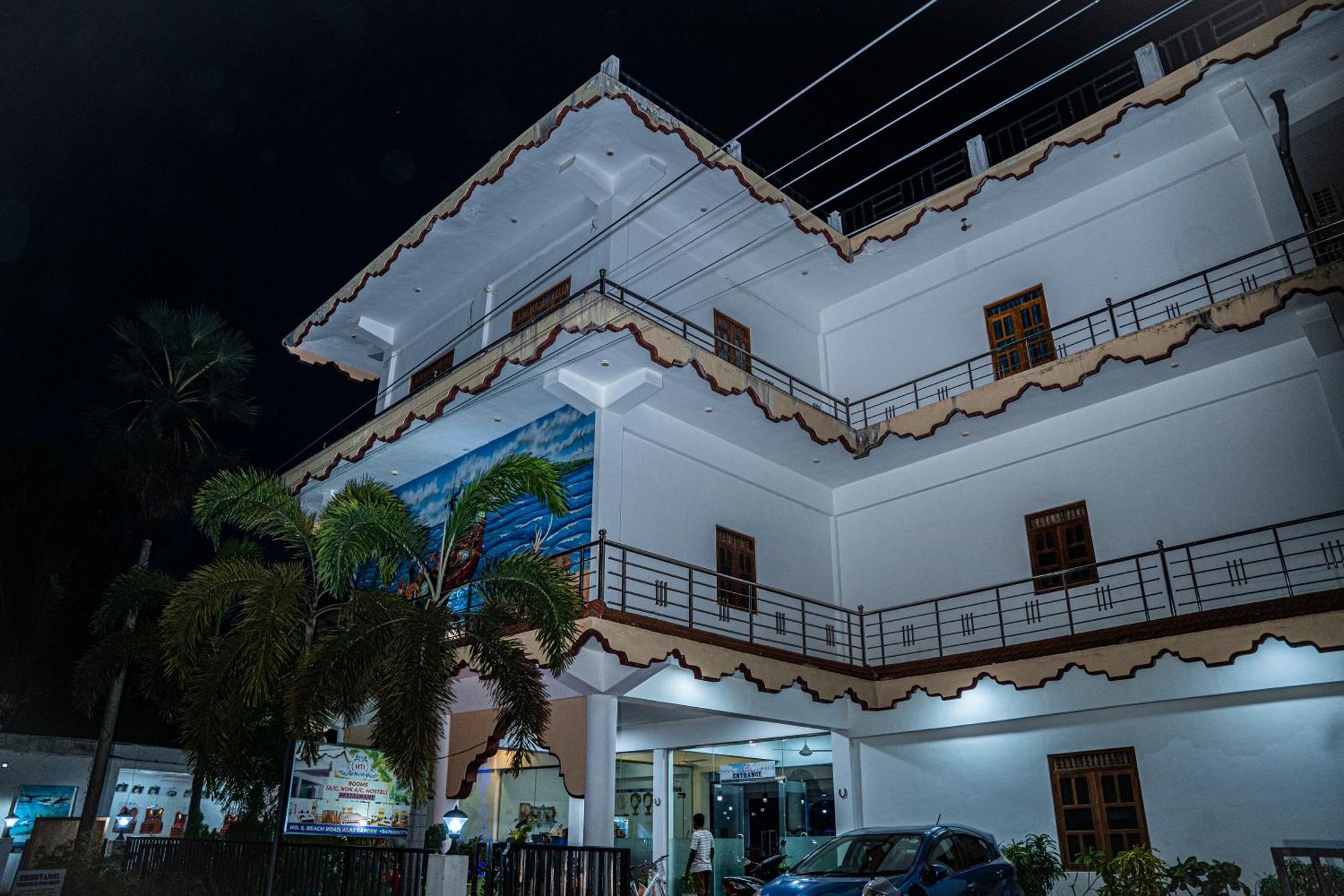 Theevanni Resort Trincomalee Extérieur photo